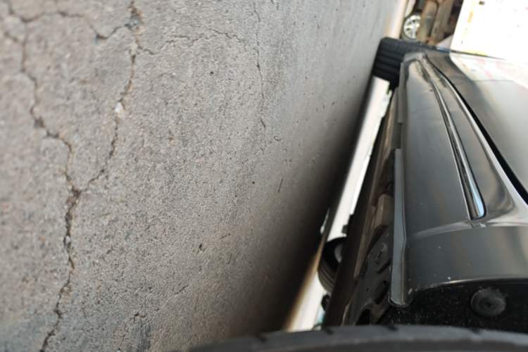 Used ORA Lightning Cat 2024 Dark Night Edition 555km Prestige Version Left Side Sill
