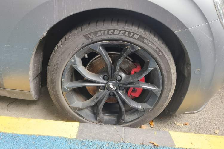 Used ORA Lightning Cat 2024 Dark Night Edition 555km Prestige Version Exterior 7