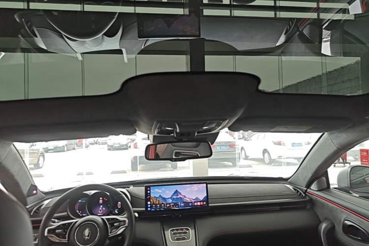 Used ORA Lightning Cat 2024 Dark Night Edition 555km Prestige Version Headliner