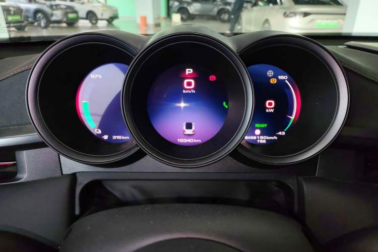 Used ORA Lightning Cat 2024 Dark Night Edition 555km Prestige Version Instrument Cluster