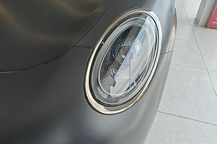 Used ORA Lightning Cat 2024 Dark Night Edition 555km Prestige Version Left Front Headlight