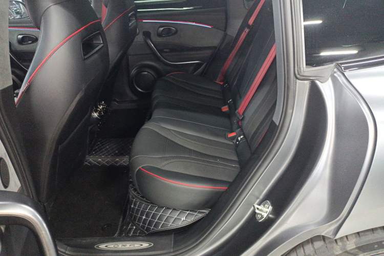 Used ORA Lightning Cat 2024 Dark Night Edition 555km Prestige Version Left Rear Seat