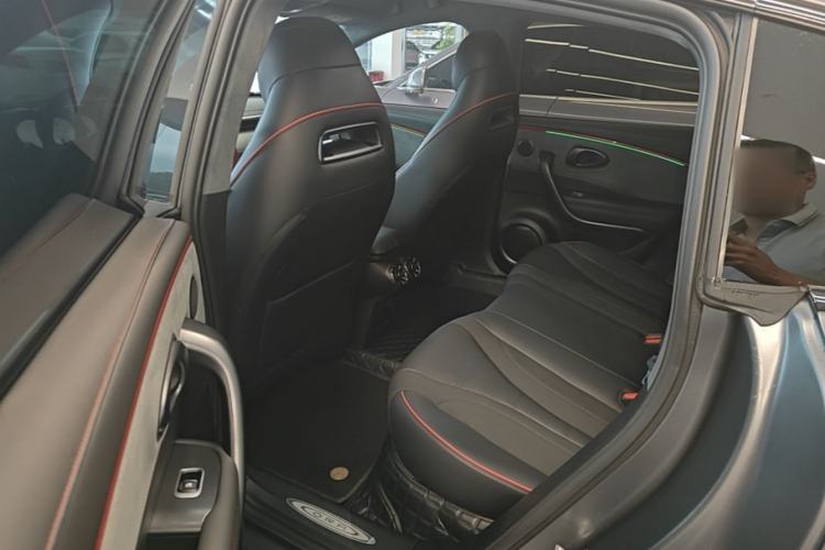 Used ORA Lightning Cat 2024 Dark Night Edition 555km Prestige Version Left Rear Seat