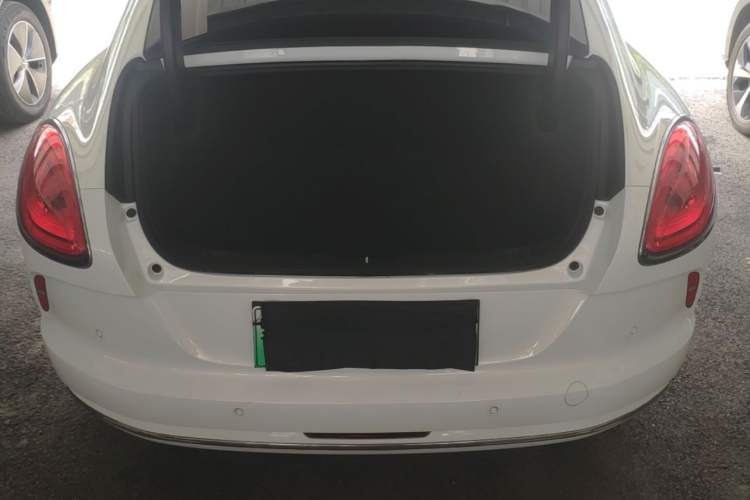 Used ORA Lightning Cat 2024 Dark Night Edition 555km Prestige Version Trunk