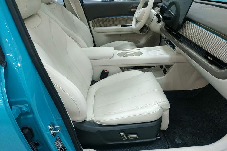 Used ORA 5 2026 Model, 480km LiDAR Edition Right Front Seat