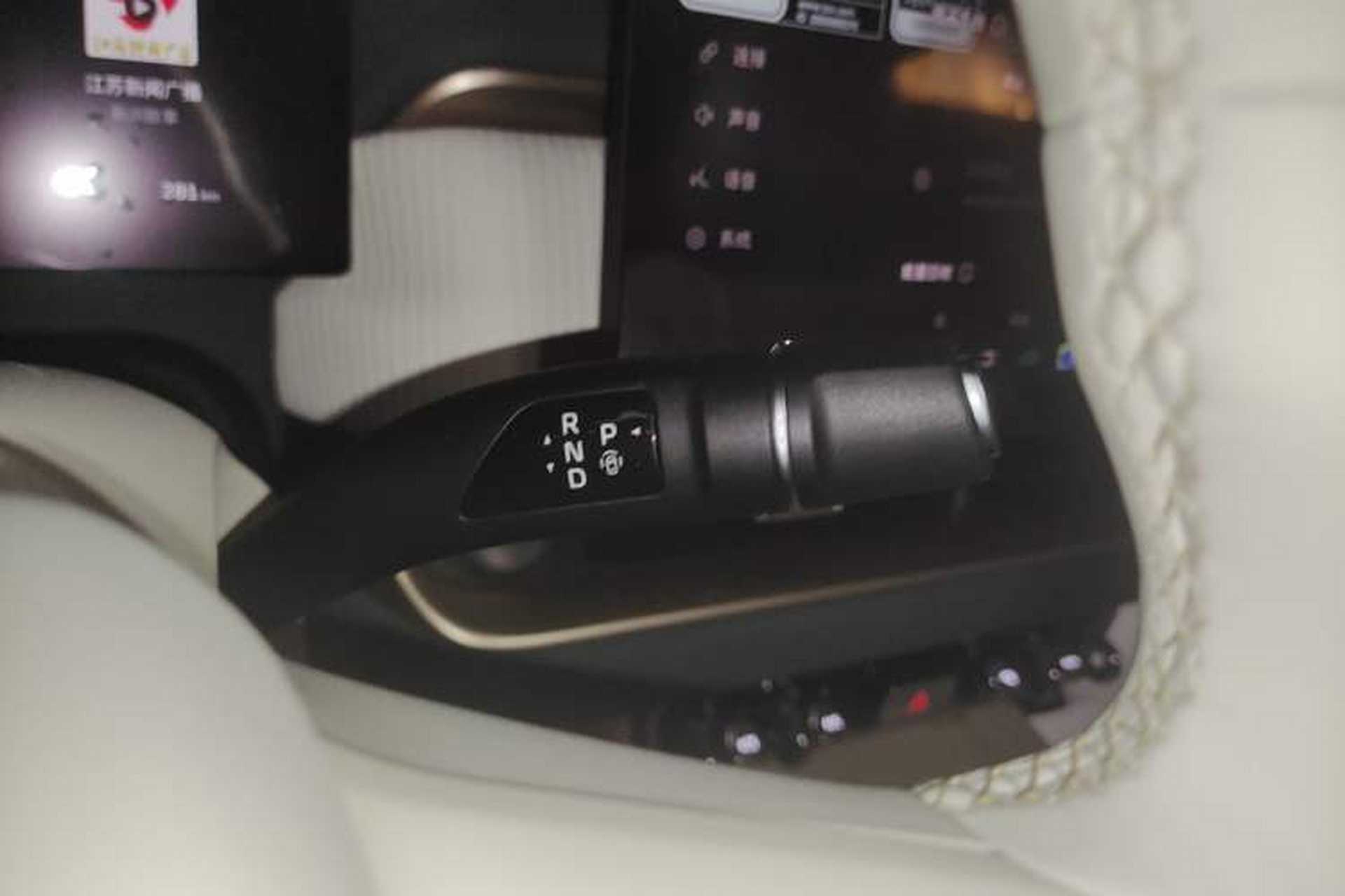 Used ORA 5 2026 Model, 580km Max Edition Gear Lever