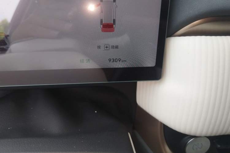 Used ORA 5 2026 Model, 580km Max Edition Odometer Close Up