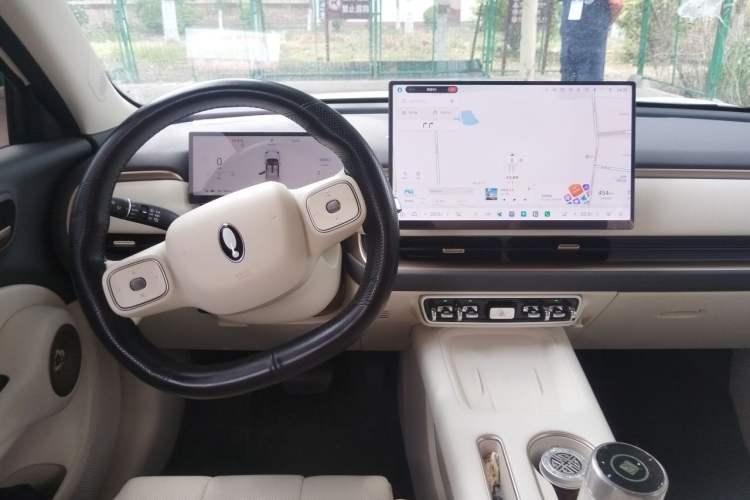 Used ORA 5 2026 Model, 580km Max Edition Steering Wheel
