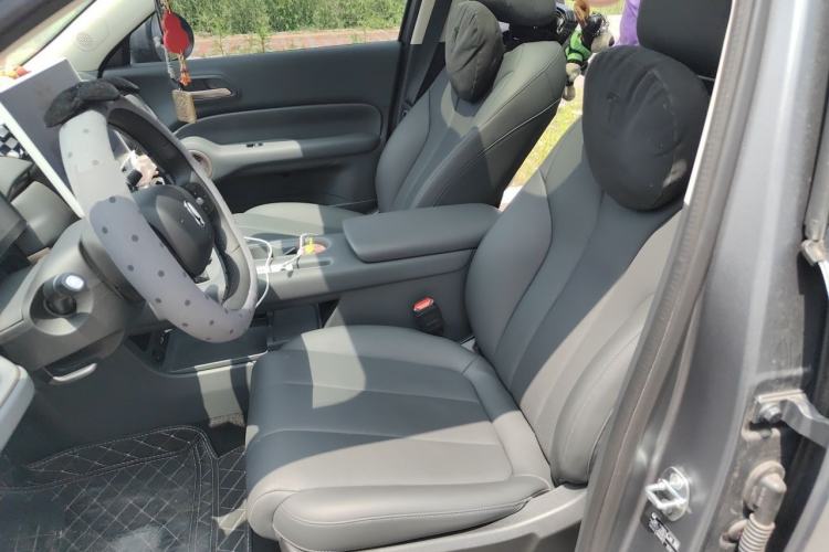 Used ORA 5 2026 Model, 480km Pro Edition Left Front Seat