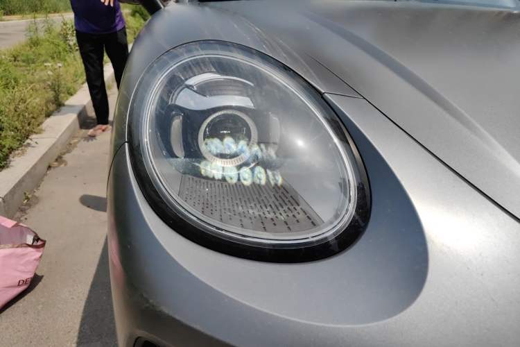 Used ORA 5 2026 Model, 480km Pro Edition Right Front Headlight