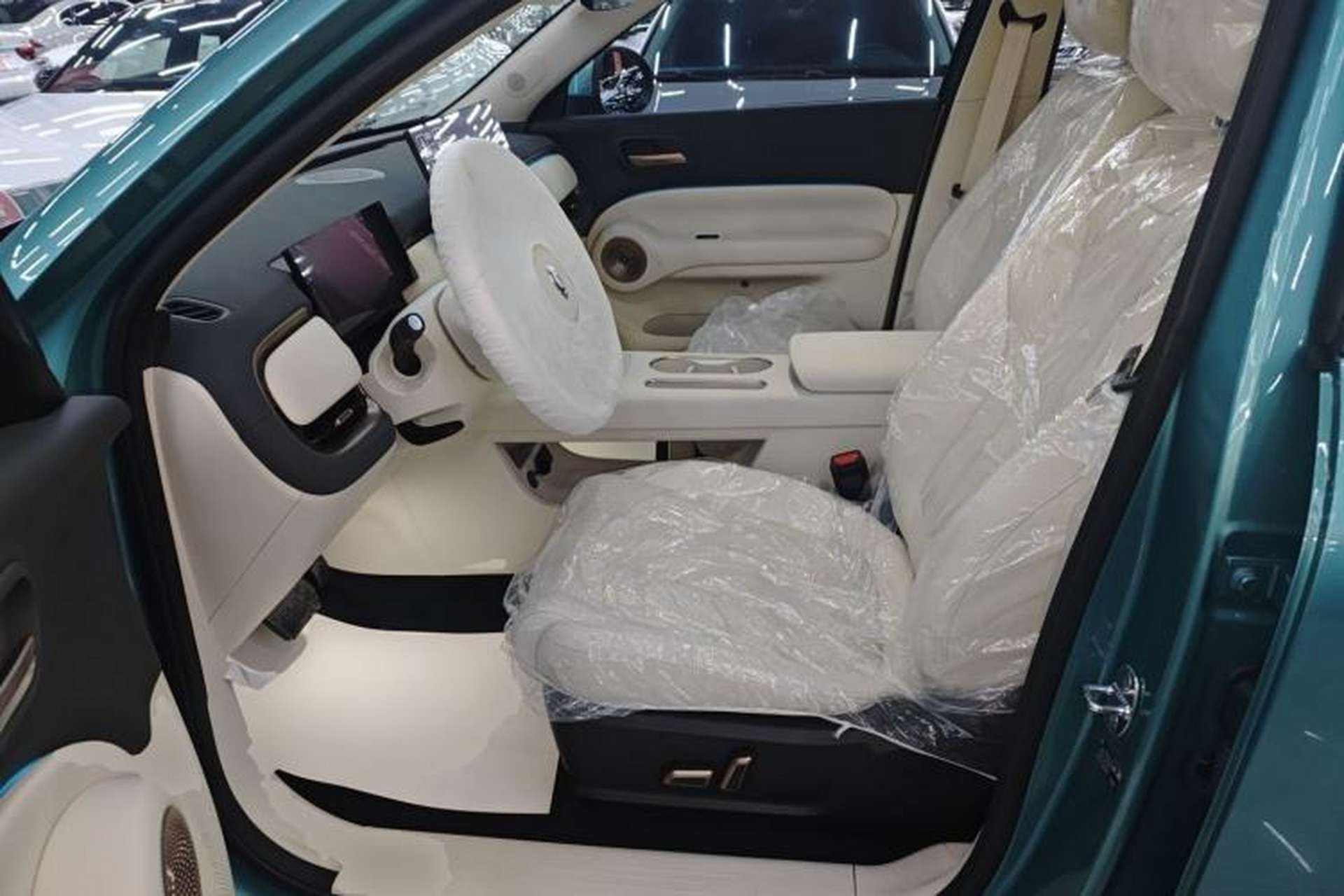 Used ORA 5 2026 Model, 580km Max Edition Left Front Seat
