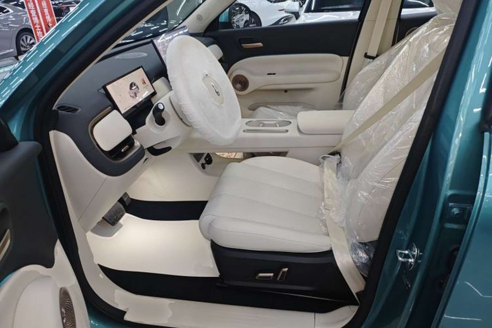 Used ORA 5 2026 Model, 580km Max Edition Left Front Seat