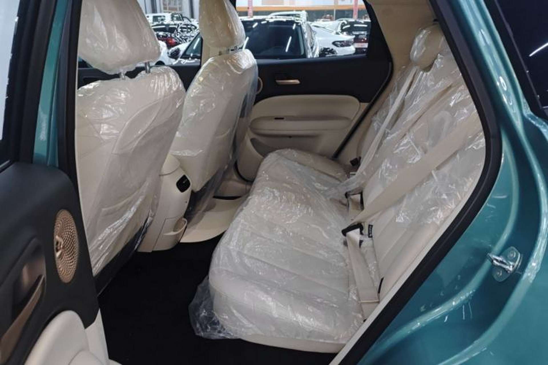 Used ORA 5 2026 Model, 580km Max Edition Left Rear Seat