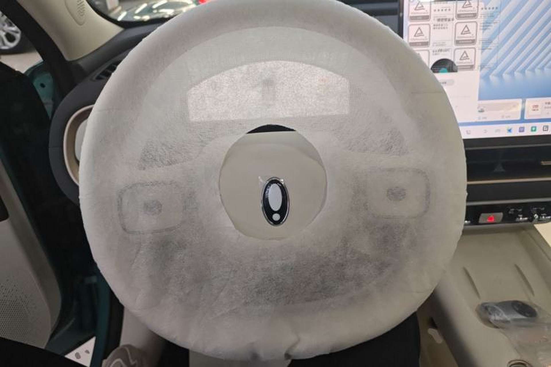 Used ORA 5 2026 Model, 580km Max Edition Steering Wheel