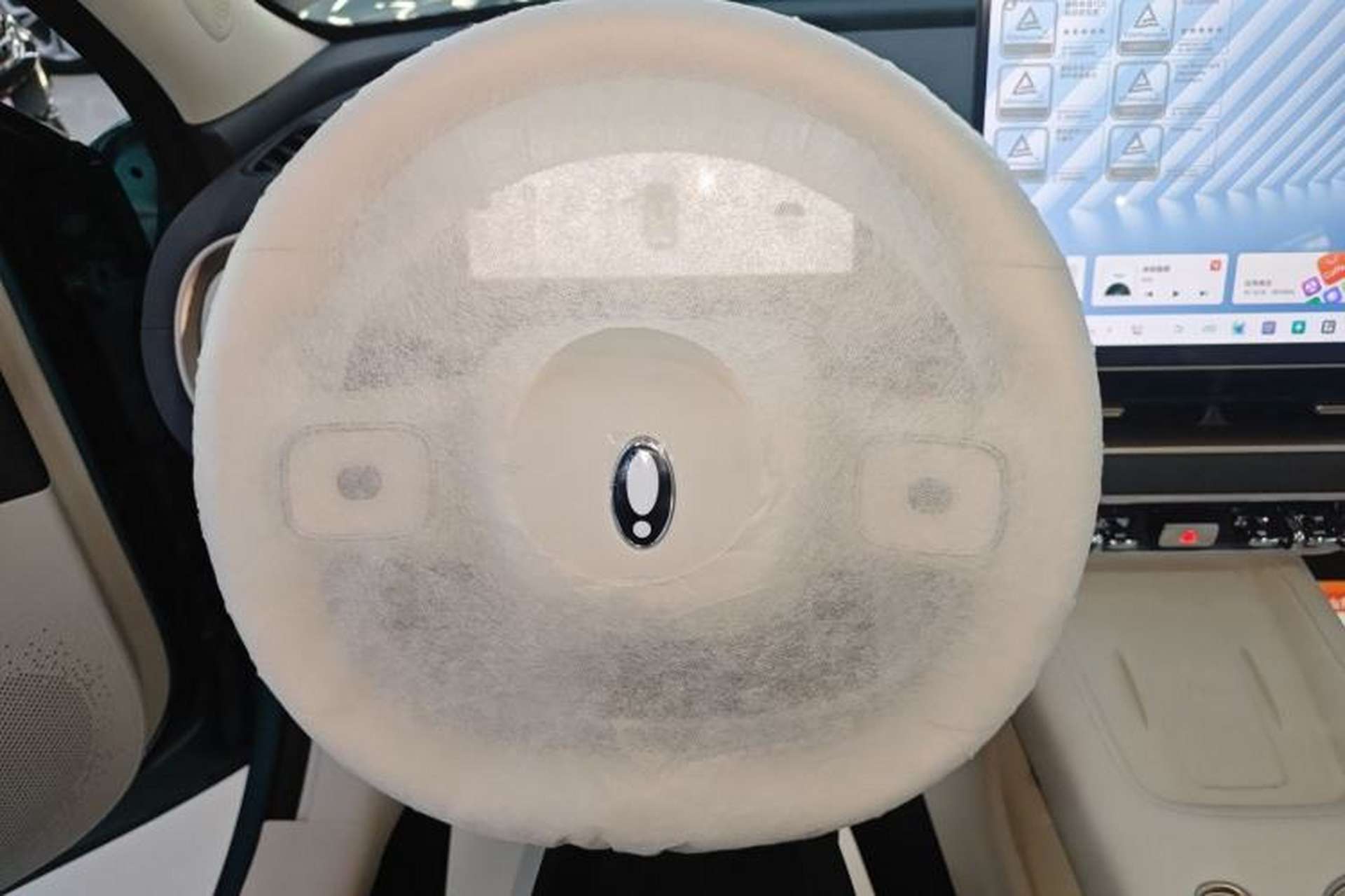 Used ORA 5 2026 Model, 580km Max Edition Steering Wheel