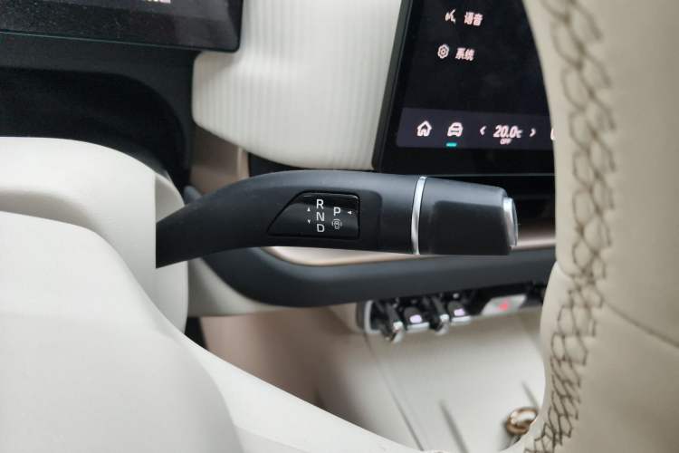 Used ORA 5 2026 Model, 580km LiDAR Edition Gear Lever