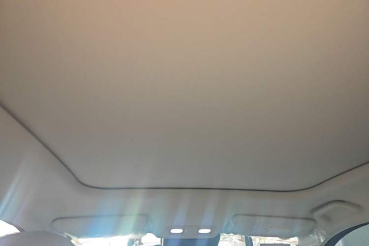 Used ORA 5 2026 Model, 480km Pro Edition Headliner