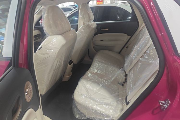 Used ORA 5 2026 Model, 480km Pro Edition Left Rear Seat