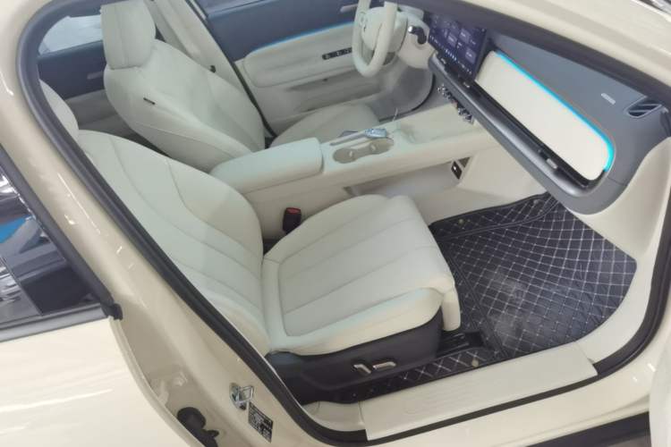 Used ORA 5 2026 Model, 580km LiDAR Edition Right Front Seat