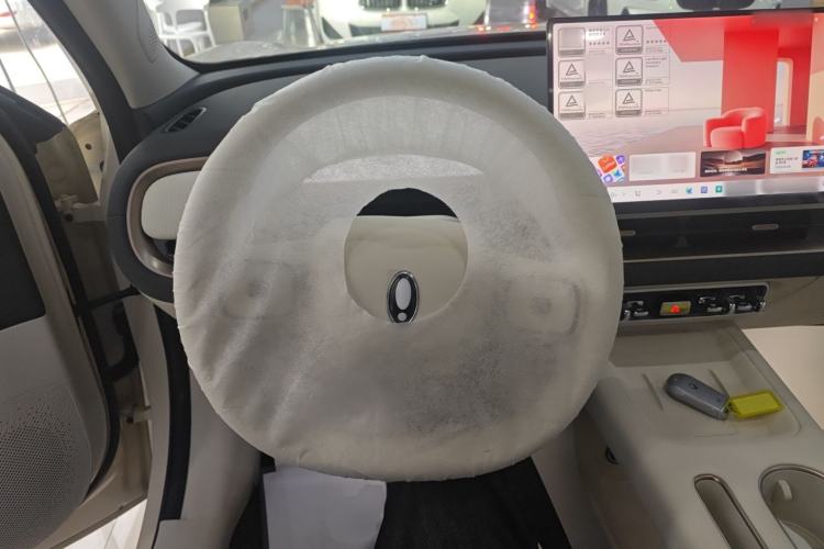 Used ORA 5 2026 Model, 580km Max Edition Steering Wheel