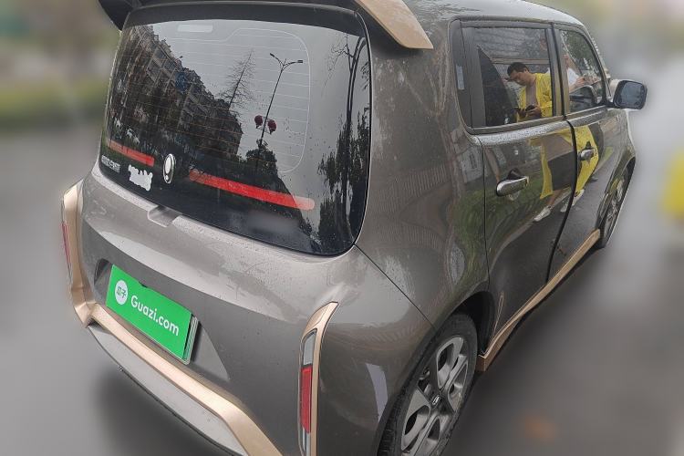 Used ORA White Cat 2022 Xiaoyue Mao Edition 360 km Luxury Model Lithium NMC Rear Right 45 Deg
