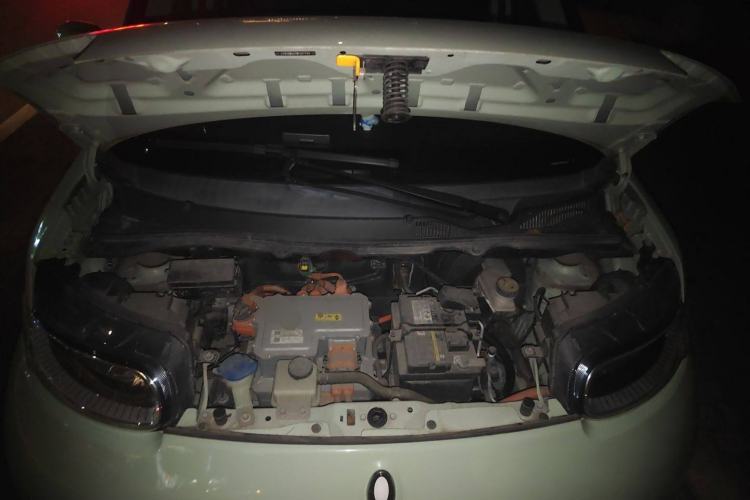 Used ORA White Cat 2020 305 km Luxury Version Engine Bay