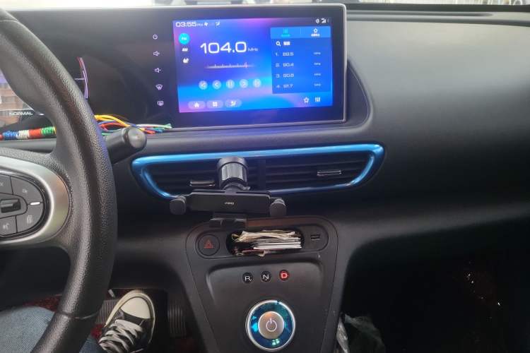 Used ORA White Cat 2020 305 km Luxury Version Audio And AC Panel