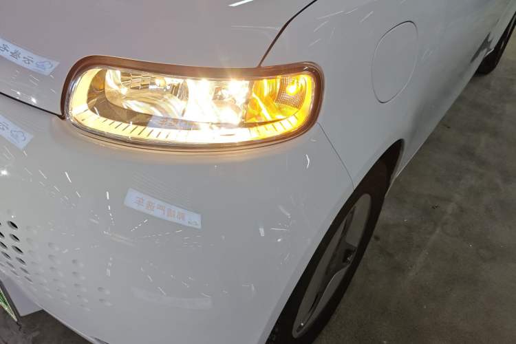 Used ORA White Cat 2020 360 km Luxury Version Left Front Headlight