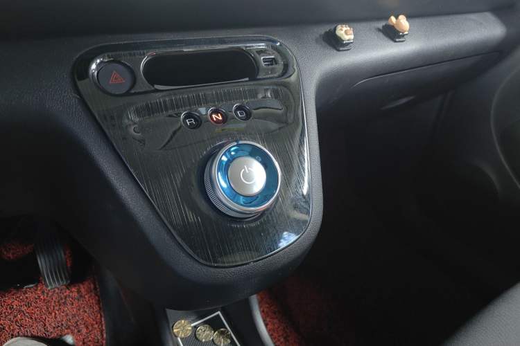 Used ORA White Cat 2020 305 km Luxury Version Gear Lever