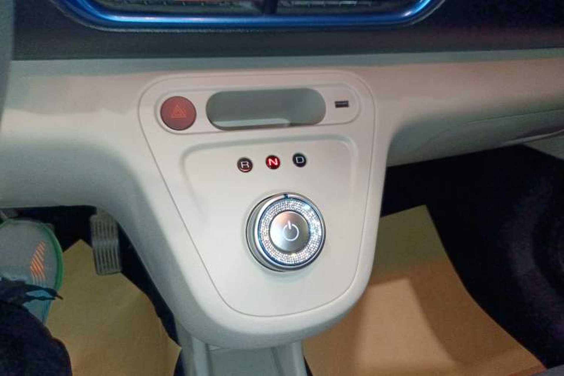 Used ORA White Cat 2020 305 km Luxury Version Gear Lever