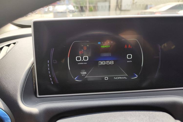Used ORA White Cat 2020 305 km Luxury Version Instrument Cluster