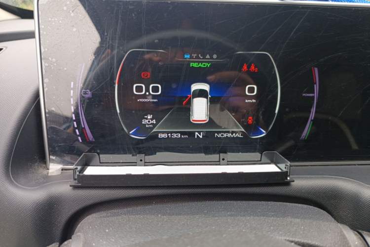 Used ORA White Cat 2020 305 km Luxury Version Instrument Cluster