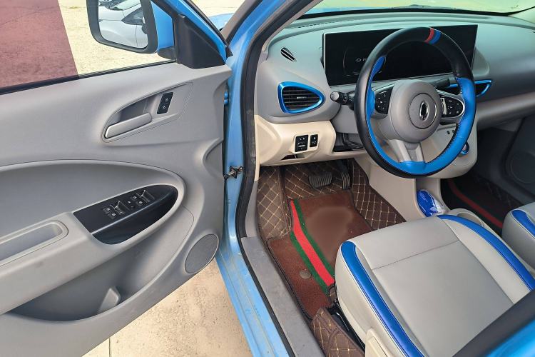 Used ORA White Cat 2020 305 km Luxury Version Interior 2