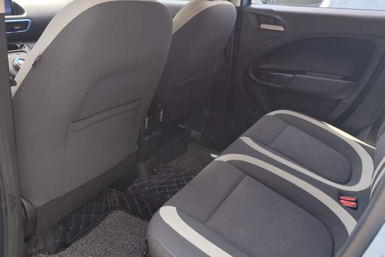Used ORA White Cat 2020 305 km Luxury Version Interior 2