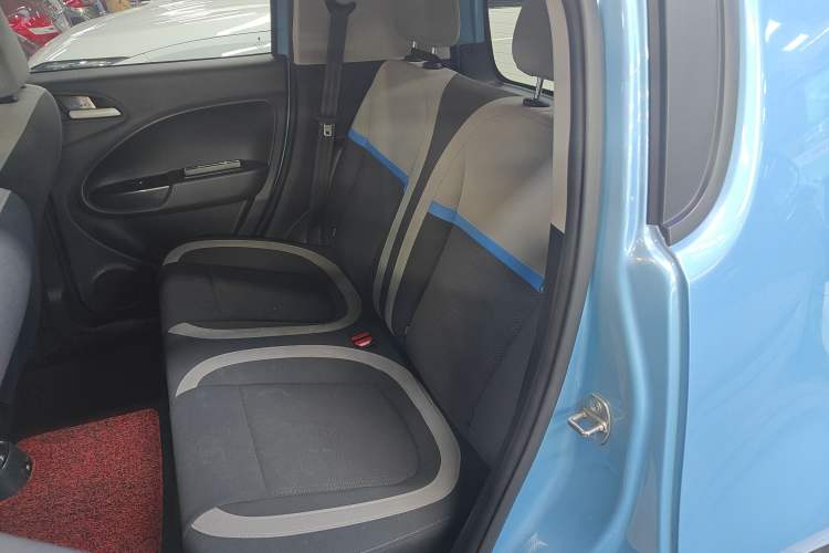 Used ORA White Cat 2020 305 km Luxury Version Left Rear Seat