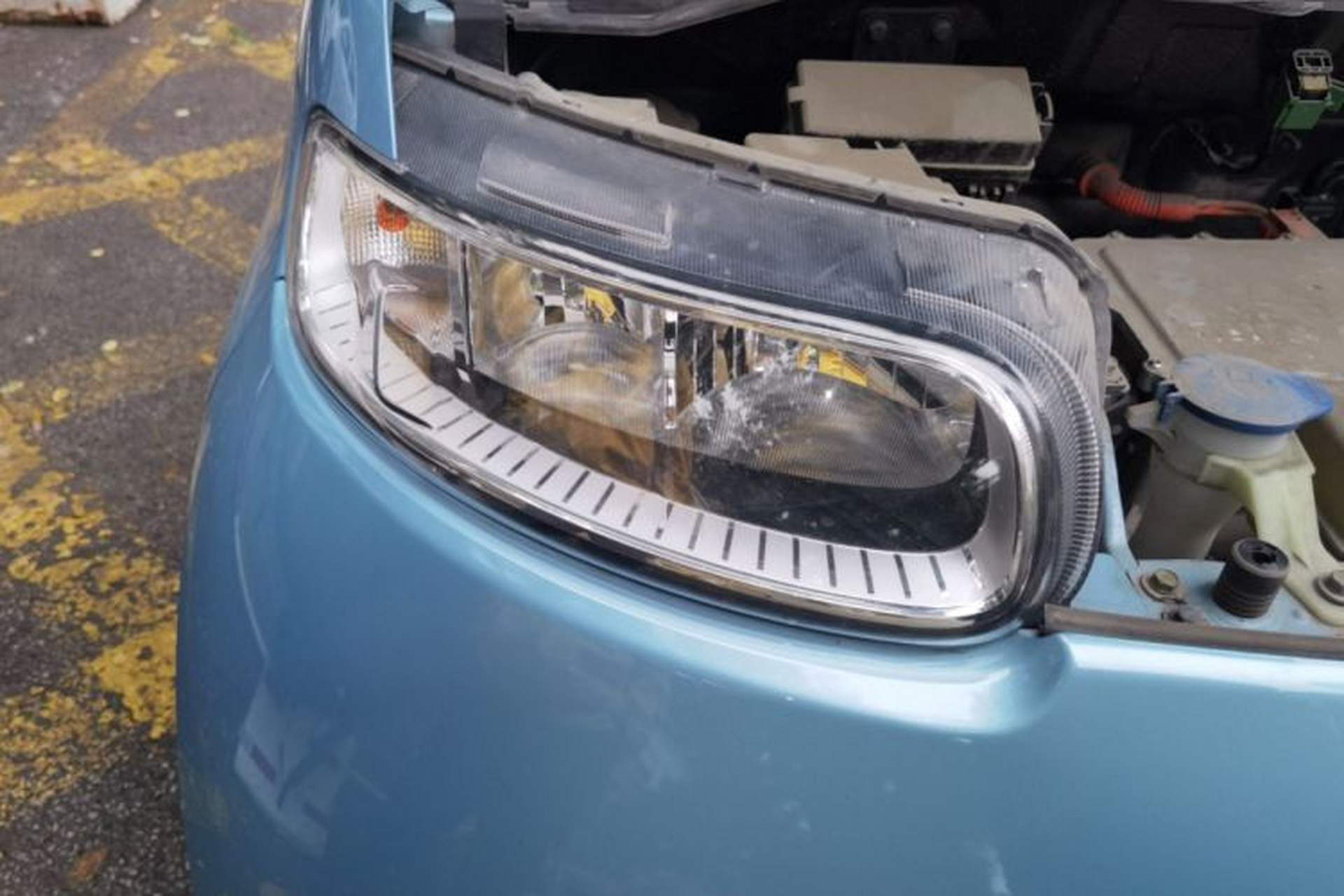 Used ORA White Cat 2020 305 km Luxury Version Right Front Headlight