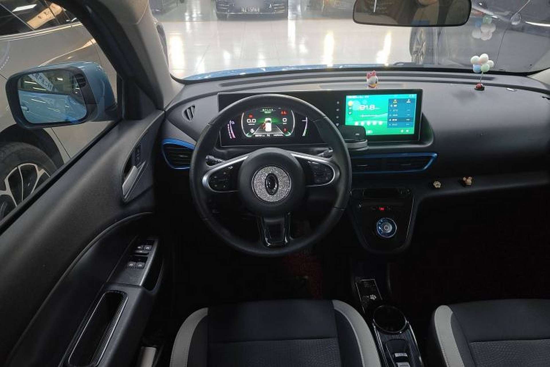 Used ORA White Cat 2020 305 km Luxury Version Steering Wheel