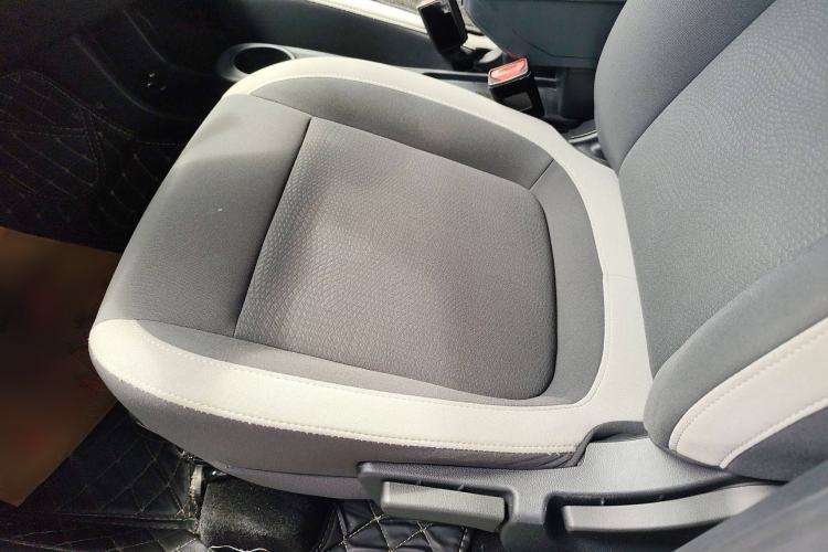 Used ORA White Cat 2020 305 km Luxury Version Steering Wheel