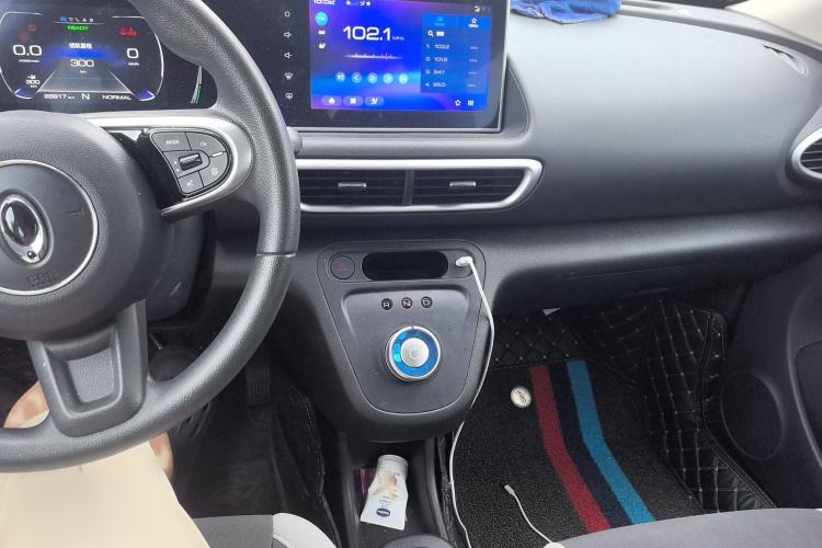 Used ORA White Cat 2020 305 km Luxury Version Interior 3