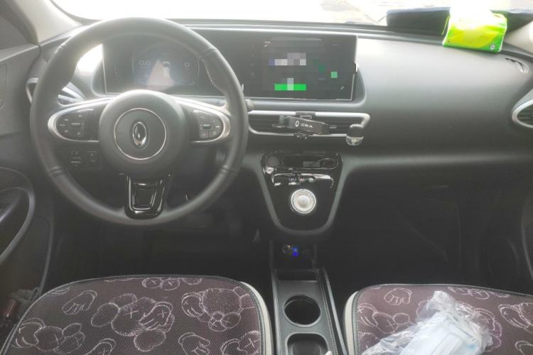Used ORA White Cat 2020 360 km Luxury Version Center Console