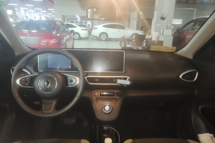 Used ORA White Cat 2020 360 km Luxury Version Center Console