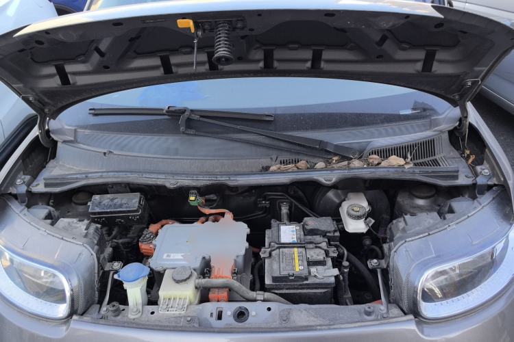 Used ORA White Cat 2020 305 km Luxury Version Engine Bay