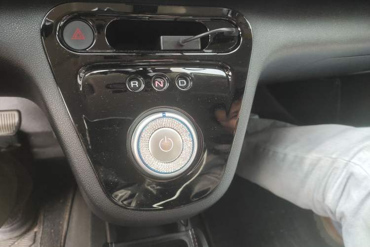 Used ORA White Cat 2020 360 km Luxury Version Gear Lever
