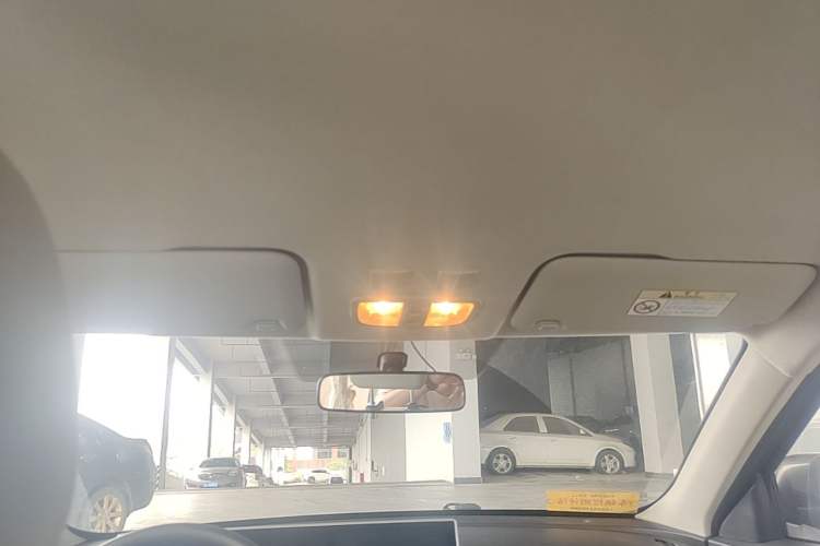 Used ORA White Cat 2020 360 km Luxury Version Headliner