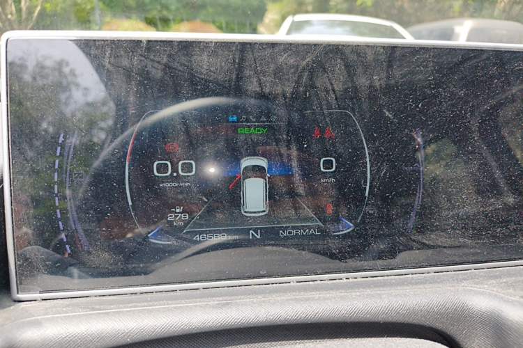 Used ORA White Cat 2020 305 km Luxury Version Instrument Cluster