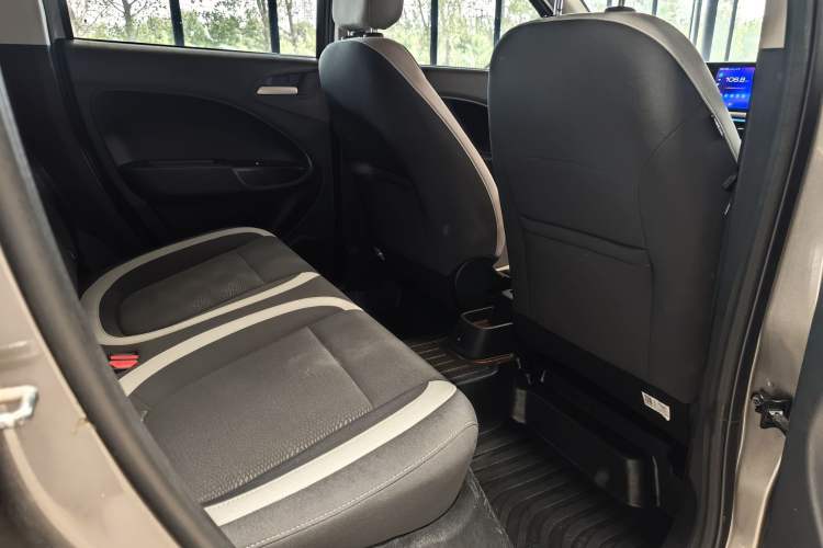 Used ORA White Cat 2020 360 km Luxury Version Interior 9