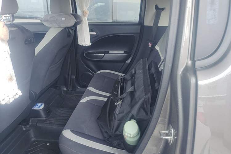 Used ORA White Cat 2020 360 km Luxury Version Left Rear Seat