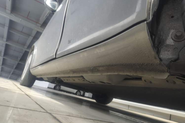 Used ORA White Cat 2020 360 km Luxury Version Left Side Sill