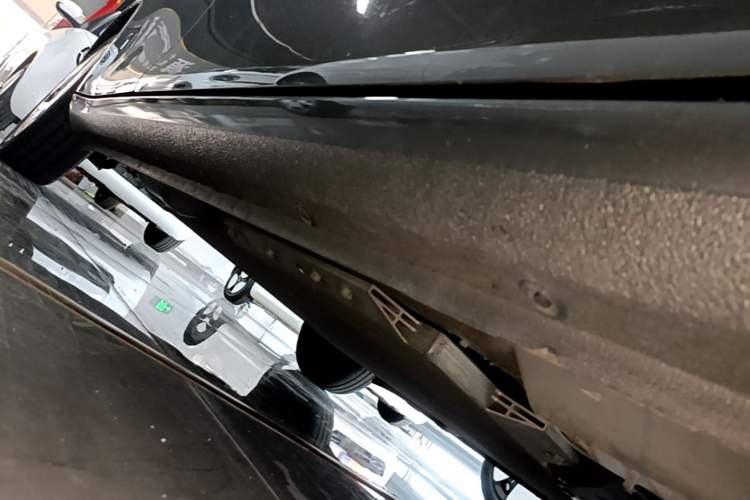 Used ORA White Cat 2020 401 km Long-Range Version Right Side Sill
