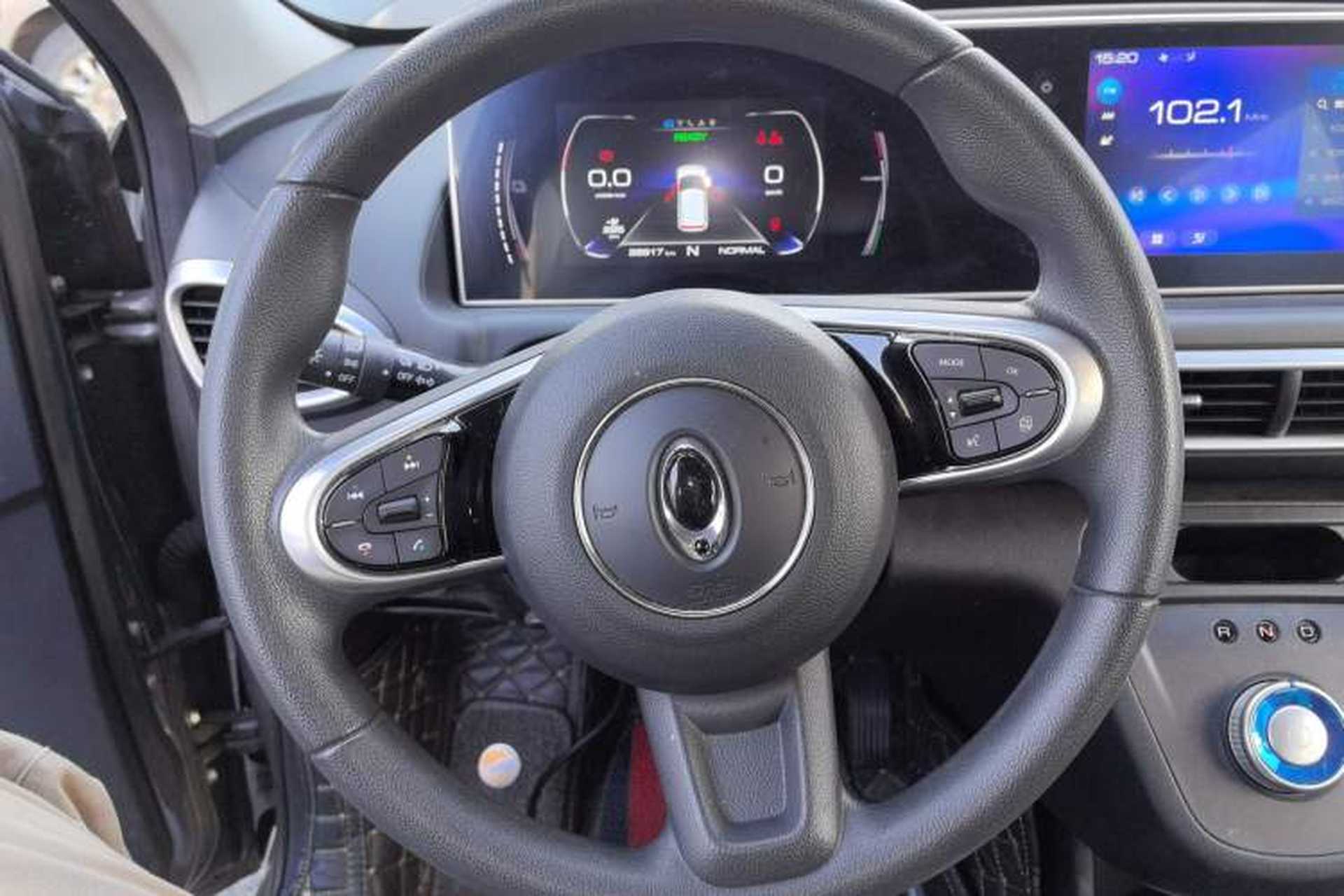 Used ORA White Cat 2020 305 km Luxury Version Steering Wheel